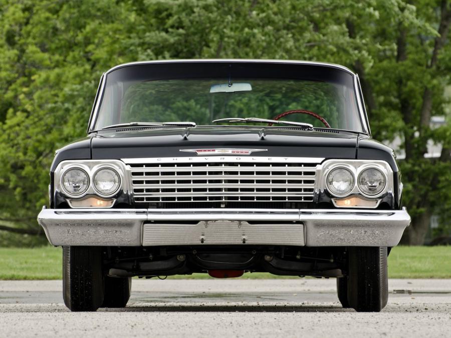  Chevrolet Bel Air Sport Coupe 1962 года  (фото 12 из 20)